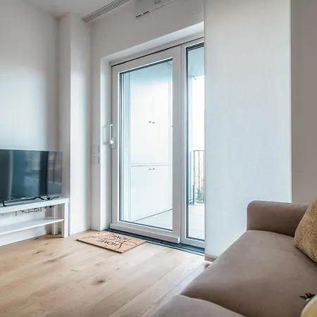 Cozy Joivy 3 With Parking Apartman