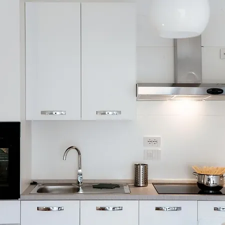 Cozy Joivy 3 With Parking Apartman *