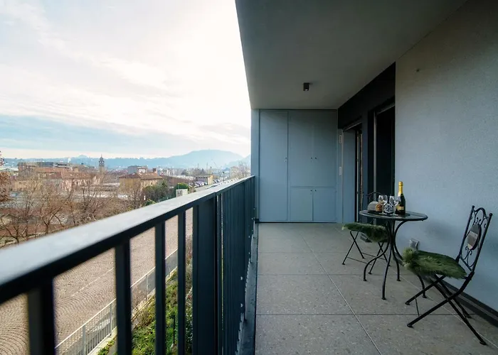 Easylife - - Venini 3 - Di * Como