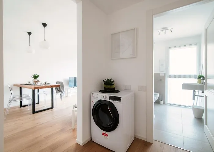 Easylife - - Venini 3 - Di * Como