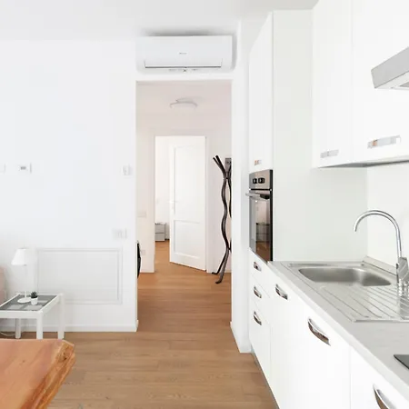 Easylife - - Venini 3 - Di * Como