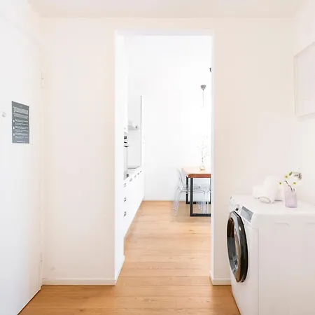 Easylife - - Venini 3 - Di * Como